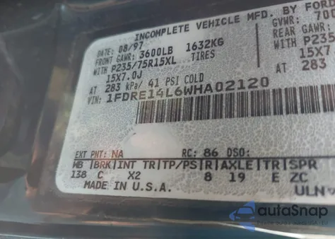 1998 Ford E-150 Recreational z USA, uszkodzony, nr VIN 1FDRE14L6WHA02120